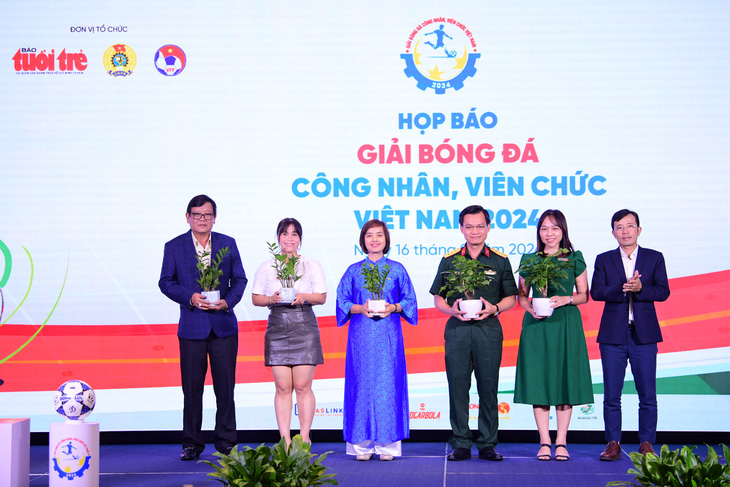 Giải Bóng đá công nhân, viên chức Việt Nam 2024: 64 đội, 930 triệu đồng tiền thưởng - Ảnh 7.